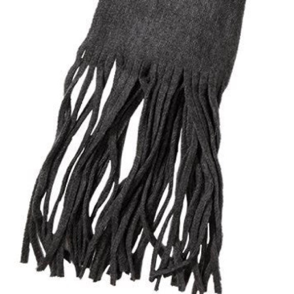 Lucky Brand Brushed Solid Gray Scarf - Picture 4 of 8